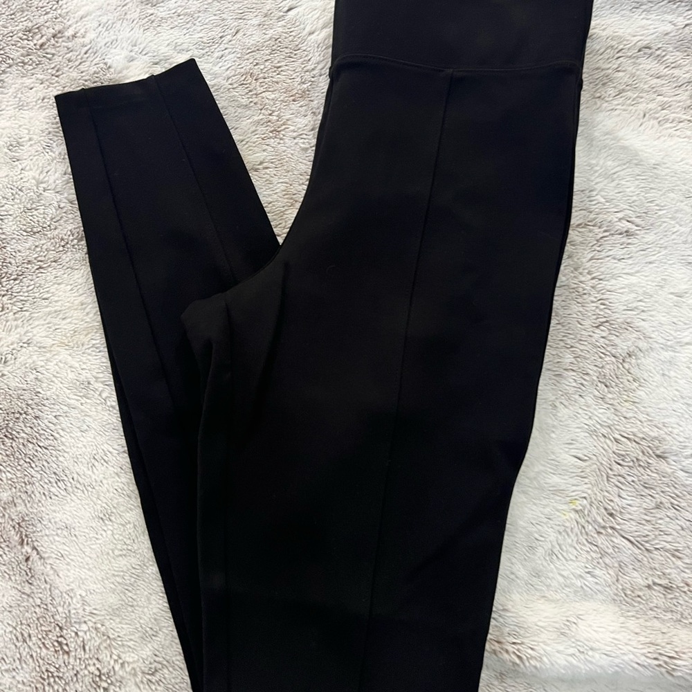 Black old navy dress leggings
